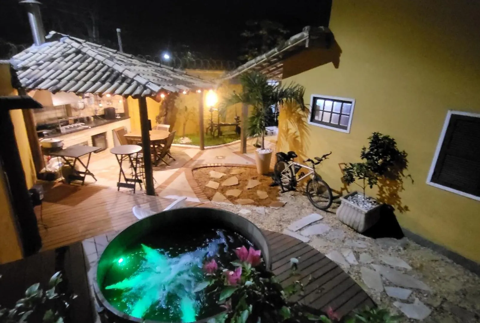 Casa de Férias Casa Em Buzios Em Frente A Praia Rasa -Kite Surf Buzios Spa Vila